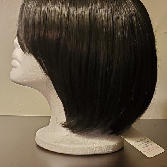 BLACK WIG - Picture 4 of 6